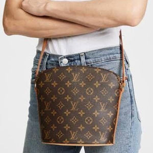 💎✨Authentic✨💎Louis Vuitton Monogram Drouot Cross Body Bag